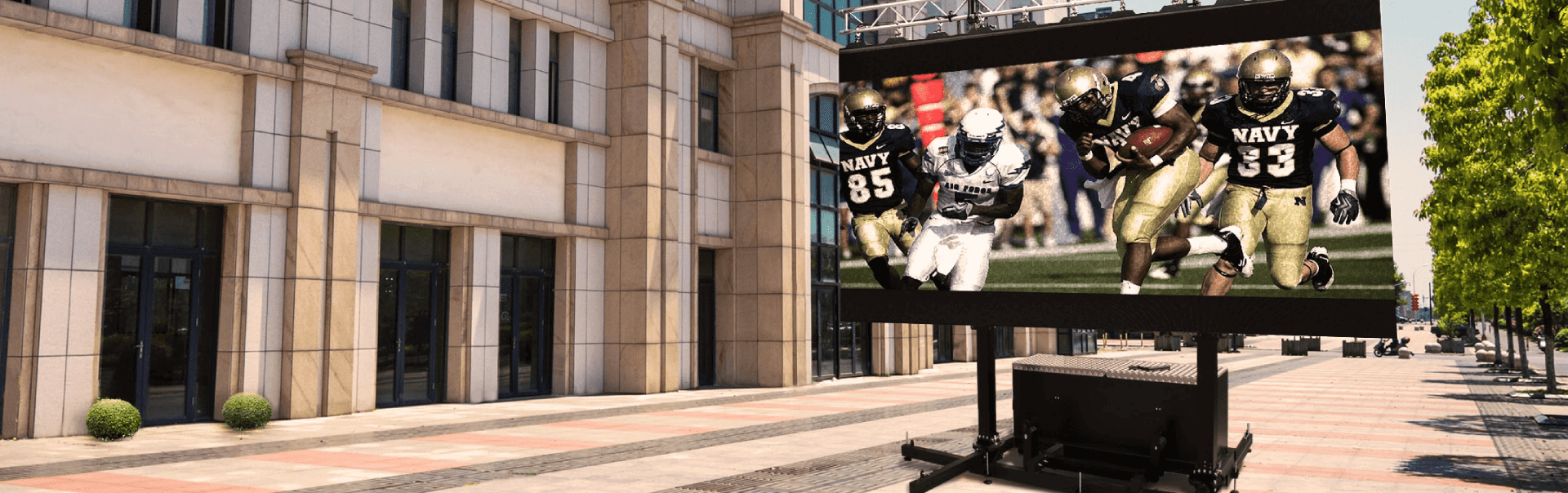 Leading European manufacturer of top-loading lifters and wind-up stands